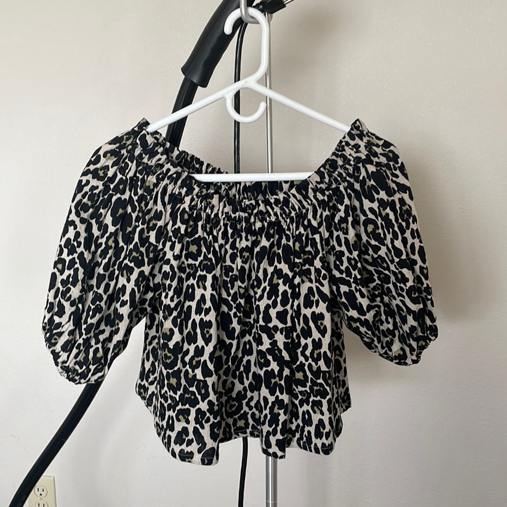 at dawn Oahu off shoulder top